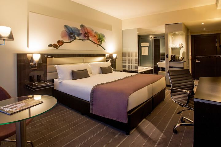 Room 14 of 70