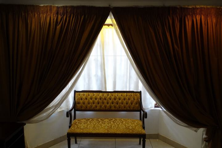 Room 16 of 54