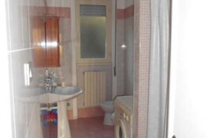 Room 3 of 30