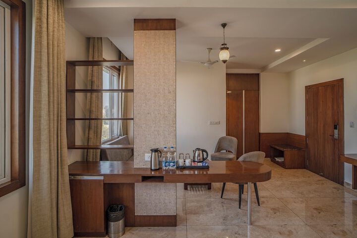 Room 19 of 61