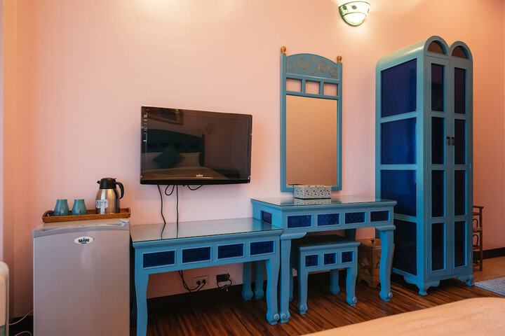 Room 12 of 84