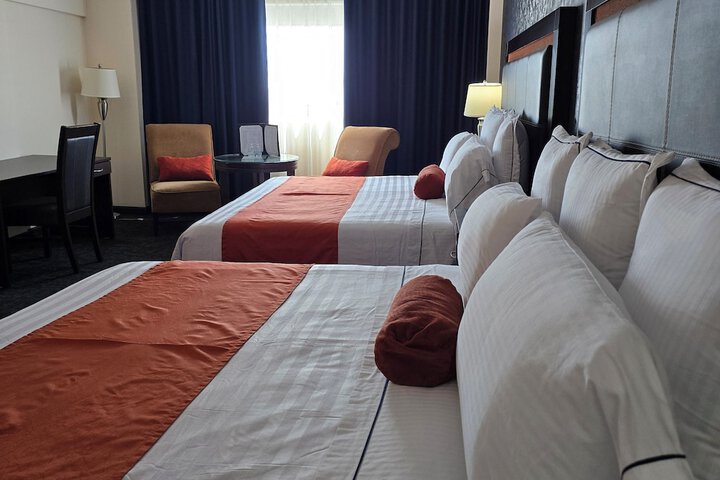 Room 21 of 74