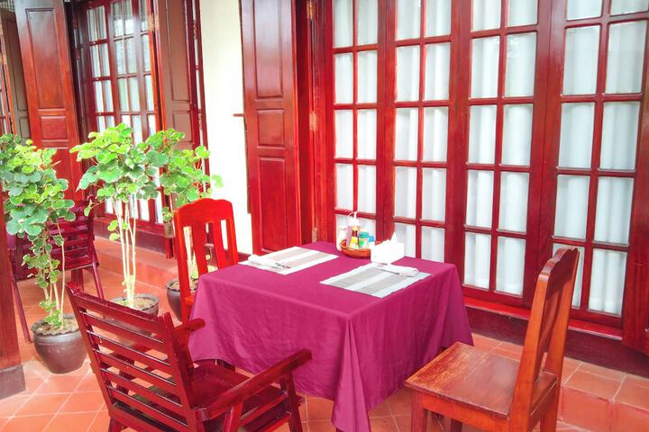 Room 30 of 92