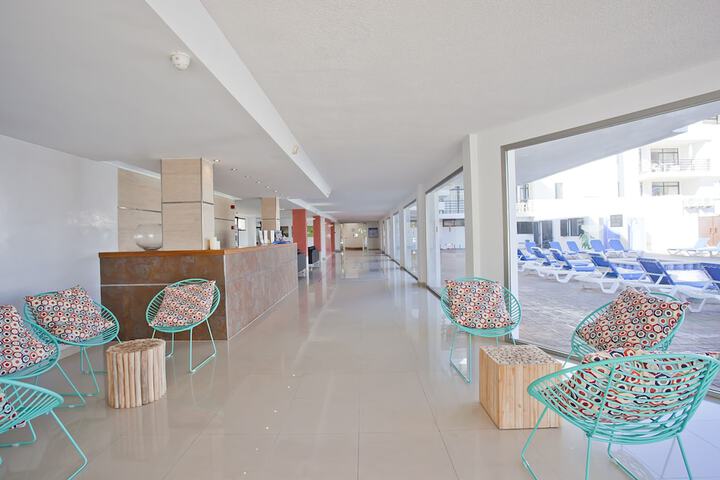 Hotel Interior 4 of 63