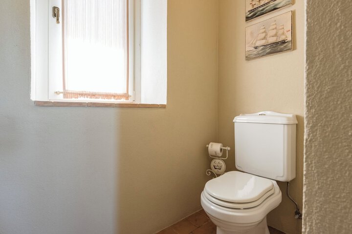 Room 99 of 177