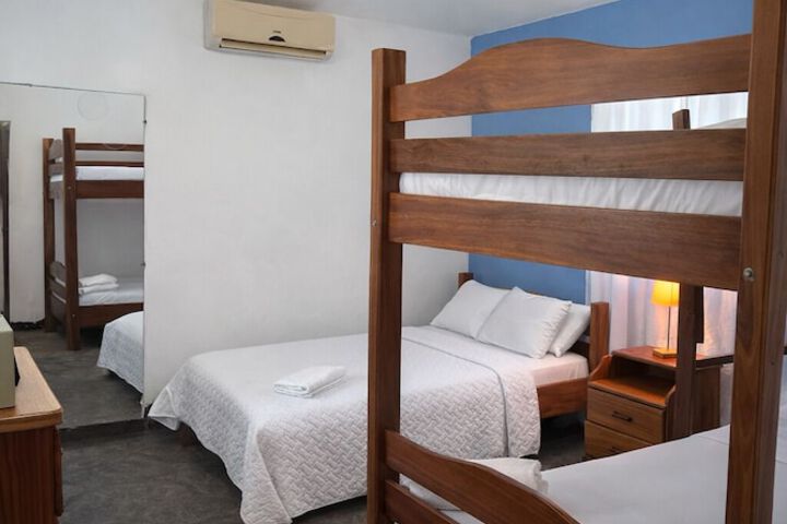 Room 13 of 46