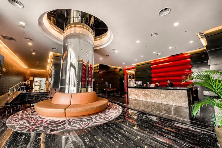 Lobby Photos