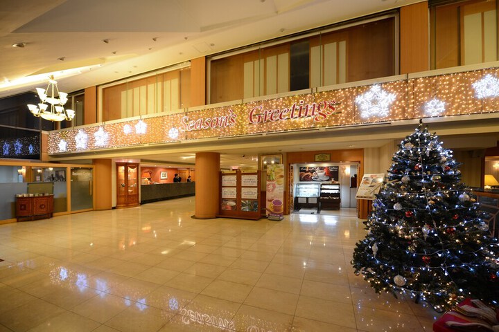 Guest Lobby