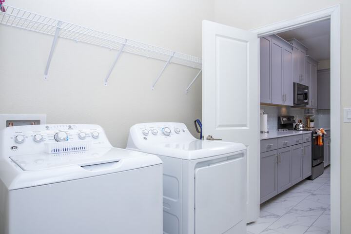 Laundry 44 of 88