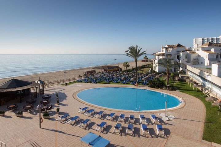 Pool Hotel