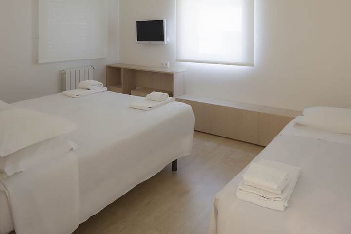 Room 21 of 76