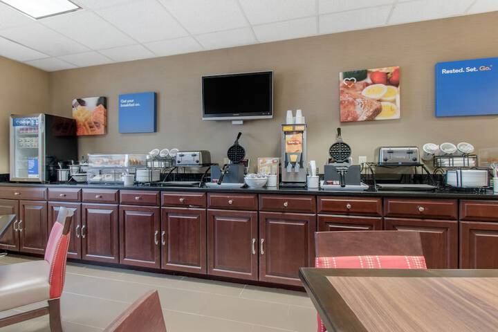 Breakfast buffet