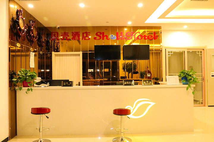 Hotel Interior 7 of 14