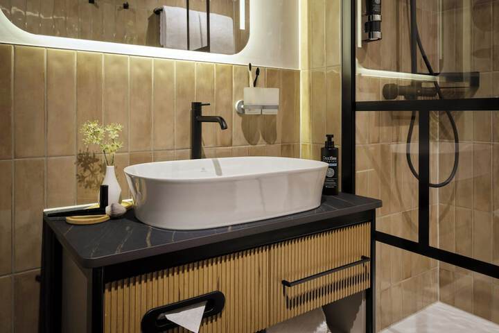 Bath Photo