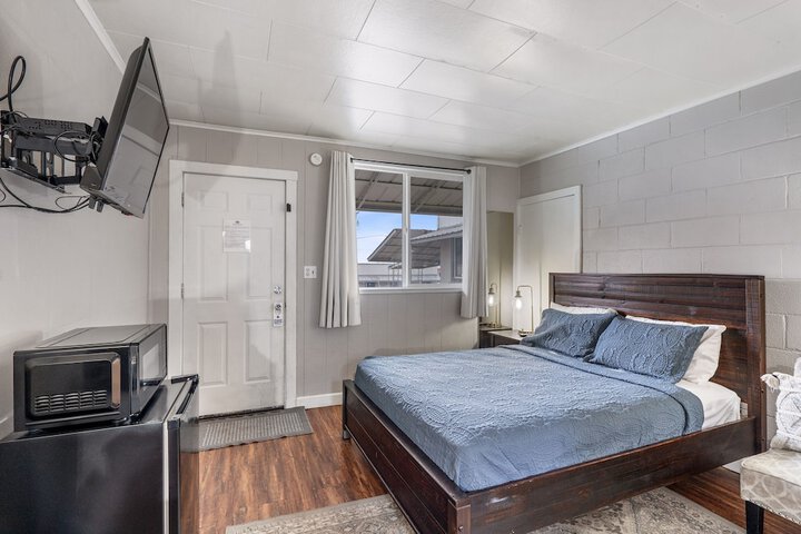Room 26 of 61