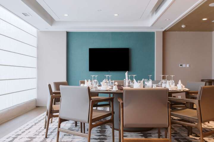 Dining 98 of 131
