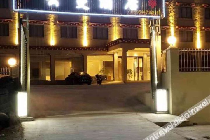 Hotel 8 of 27