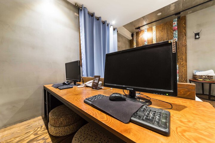 Room 9 of 95