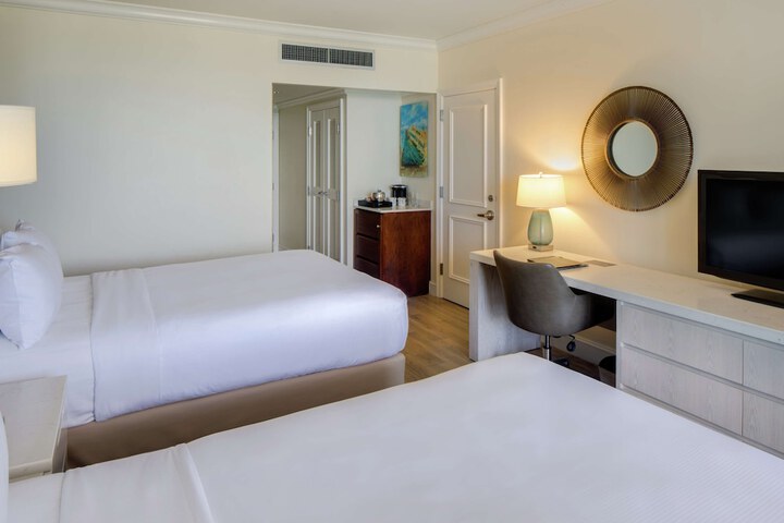 Room 10 of 247
