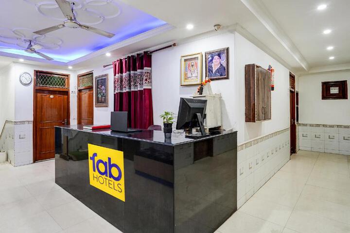 Hotel Sehrawat Inn