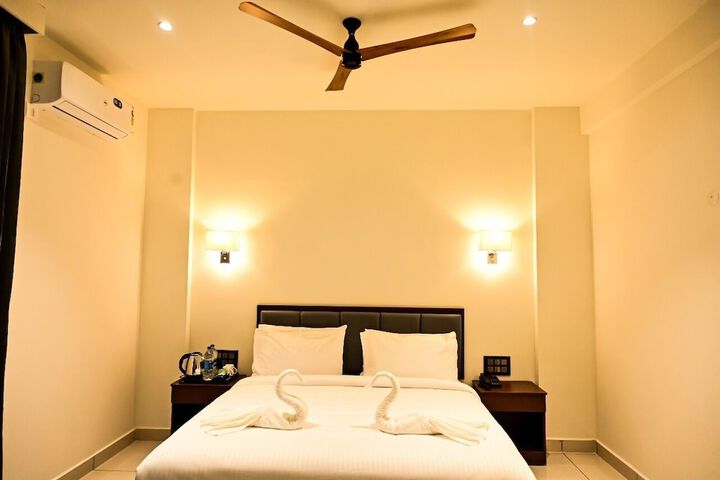 Room 28 of 61