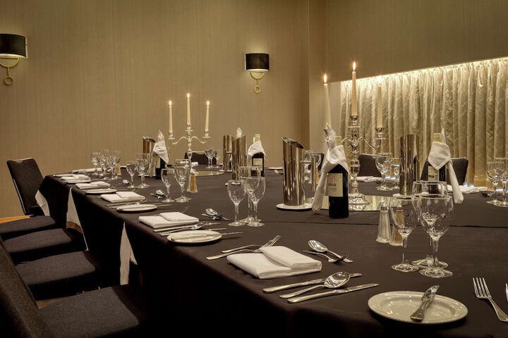 Dining 98 of 206