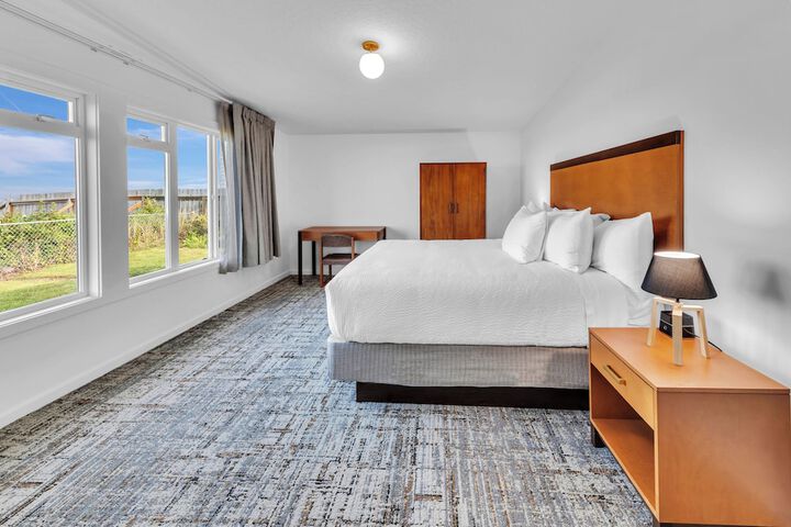Room 118 of 220