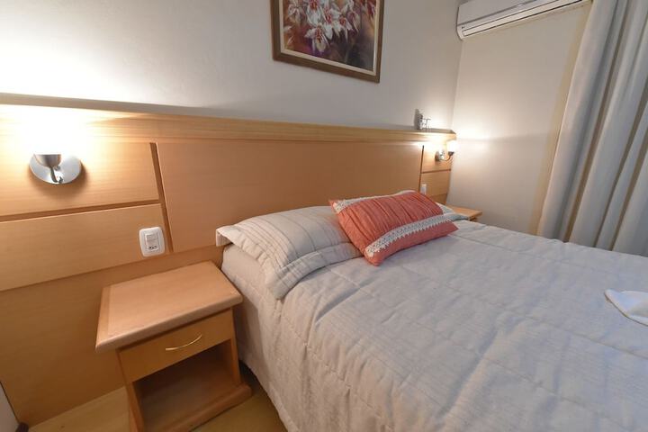 Room 4 of 44