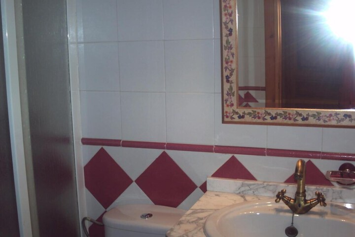 Room 37 of 58