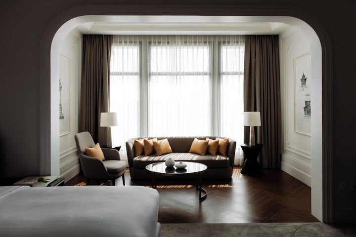 Room 20 of 93