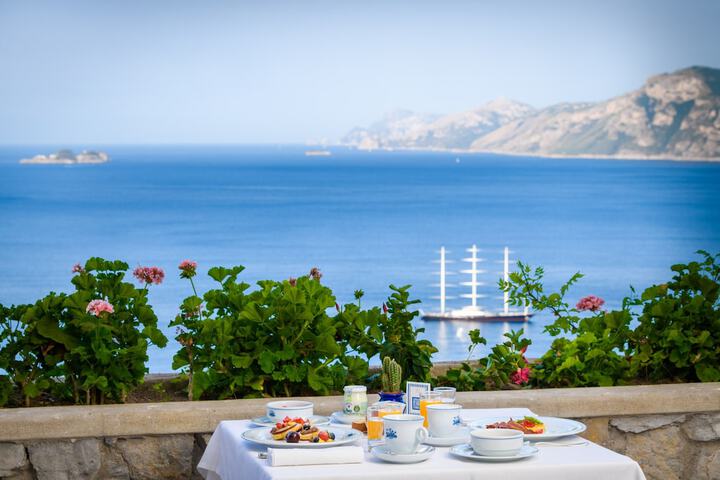 Breakfast/Coffee Service 88 of 128