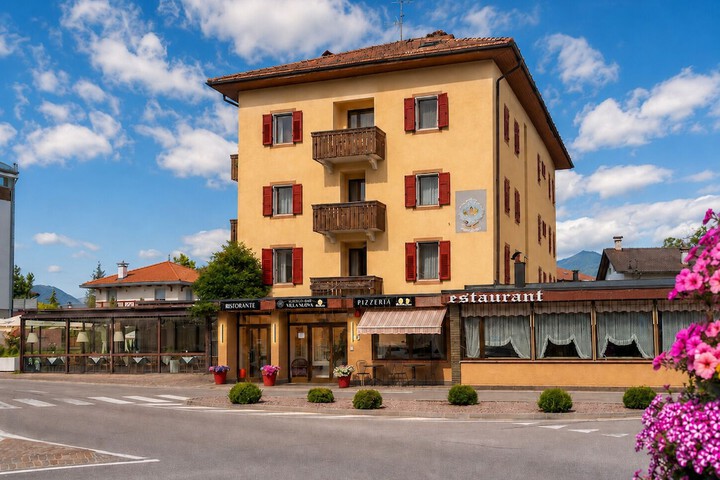 VILLA NUOVA