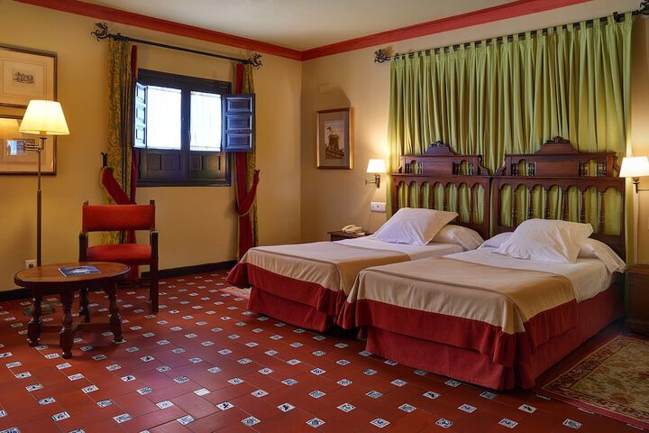Room 10 of 47