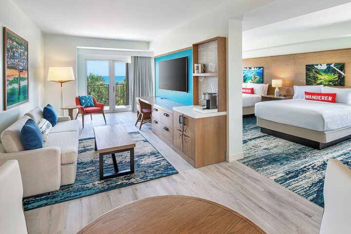 Room 10 of 38