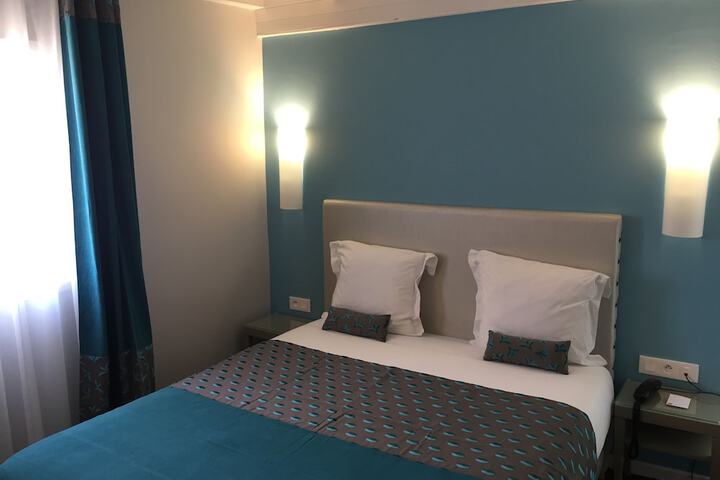 Room 9 of 61