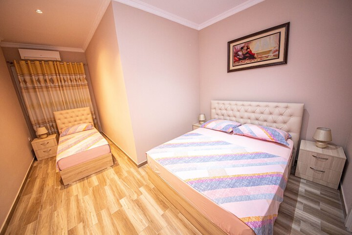 Room 10 of 41