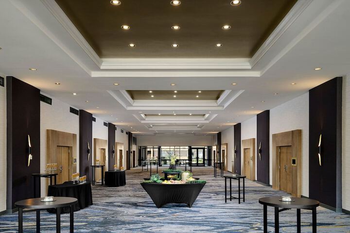 Meeting facility