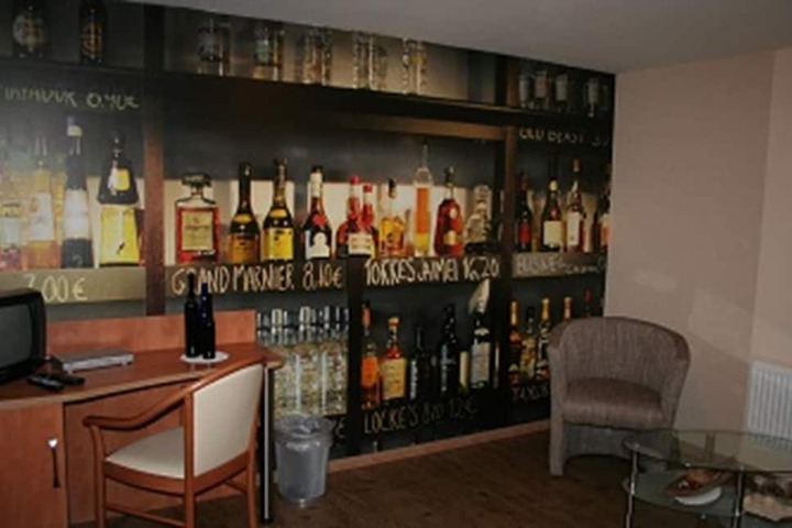 Room 11 of 15