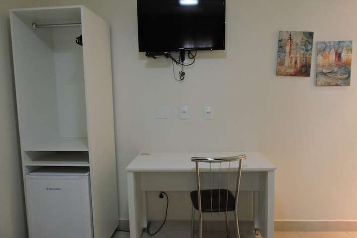 Room 37 of 65