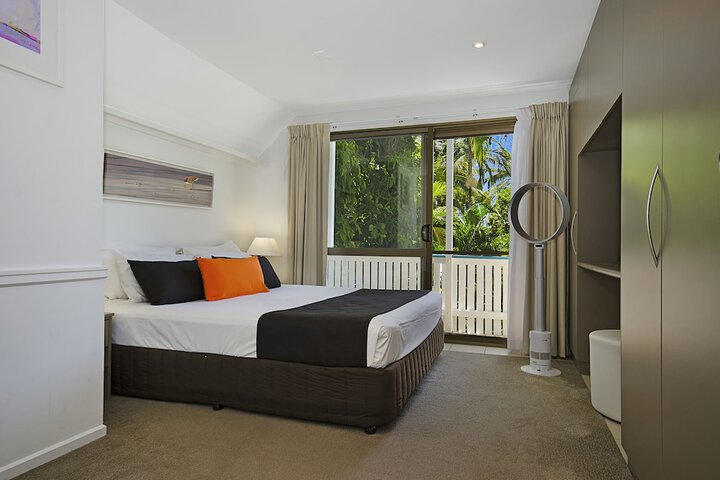 Room 21 of 76