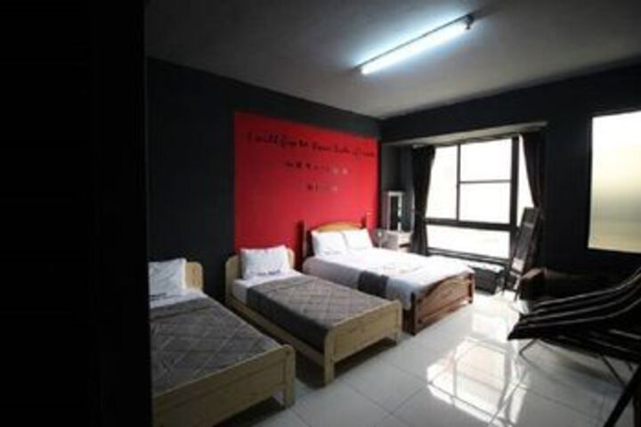 Room 18 of 44