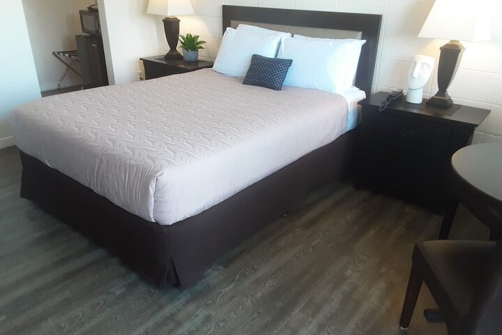 Room 12 of 23