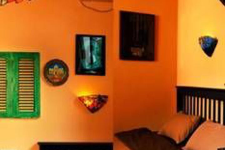 Room 50 of 94