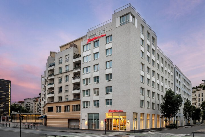 Hotel 5 of 5