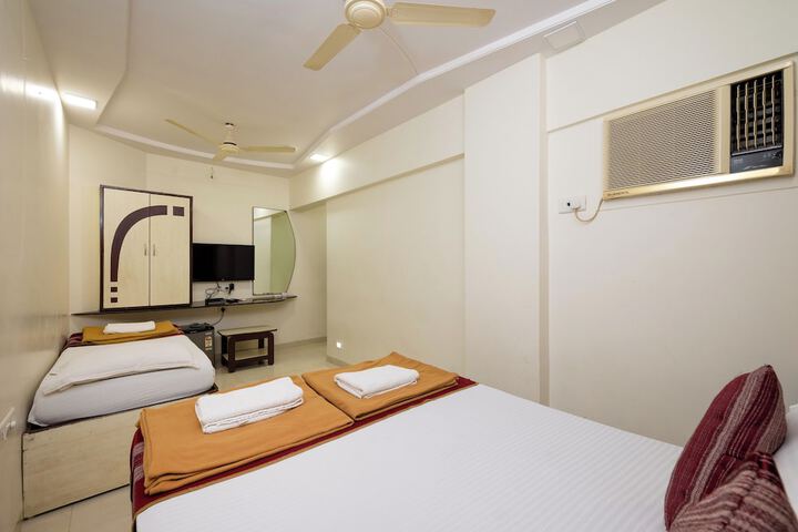 Room 12 of 75