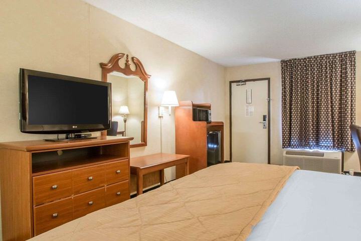 Quadruple Double Bed (10 of 11)