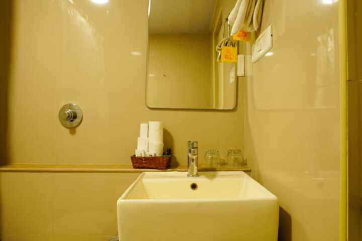 Bath Interior