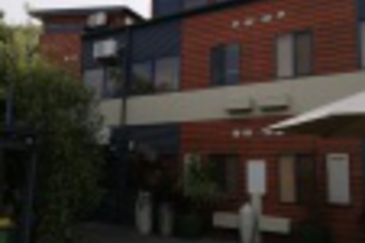 Hotel 77 of 420