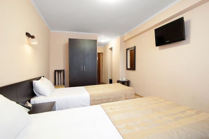 Room 12 of 78