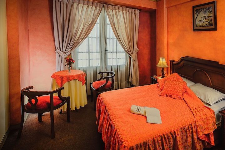 Room 8 of 25